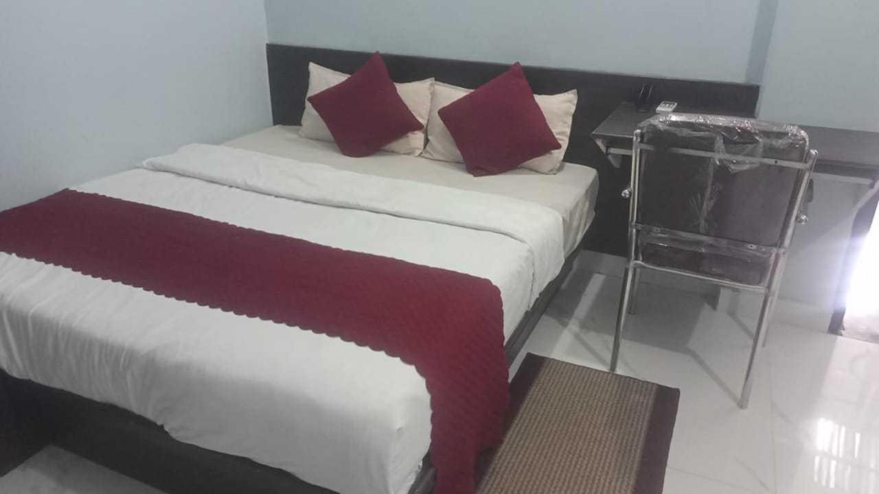 Hotel O Home Aditya Inn Suits Homestay Ayodhya Ngoại thất bức ảnh