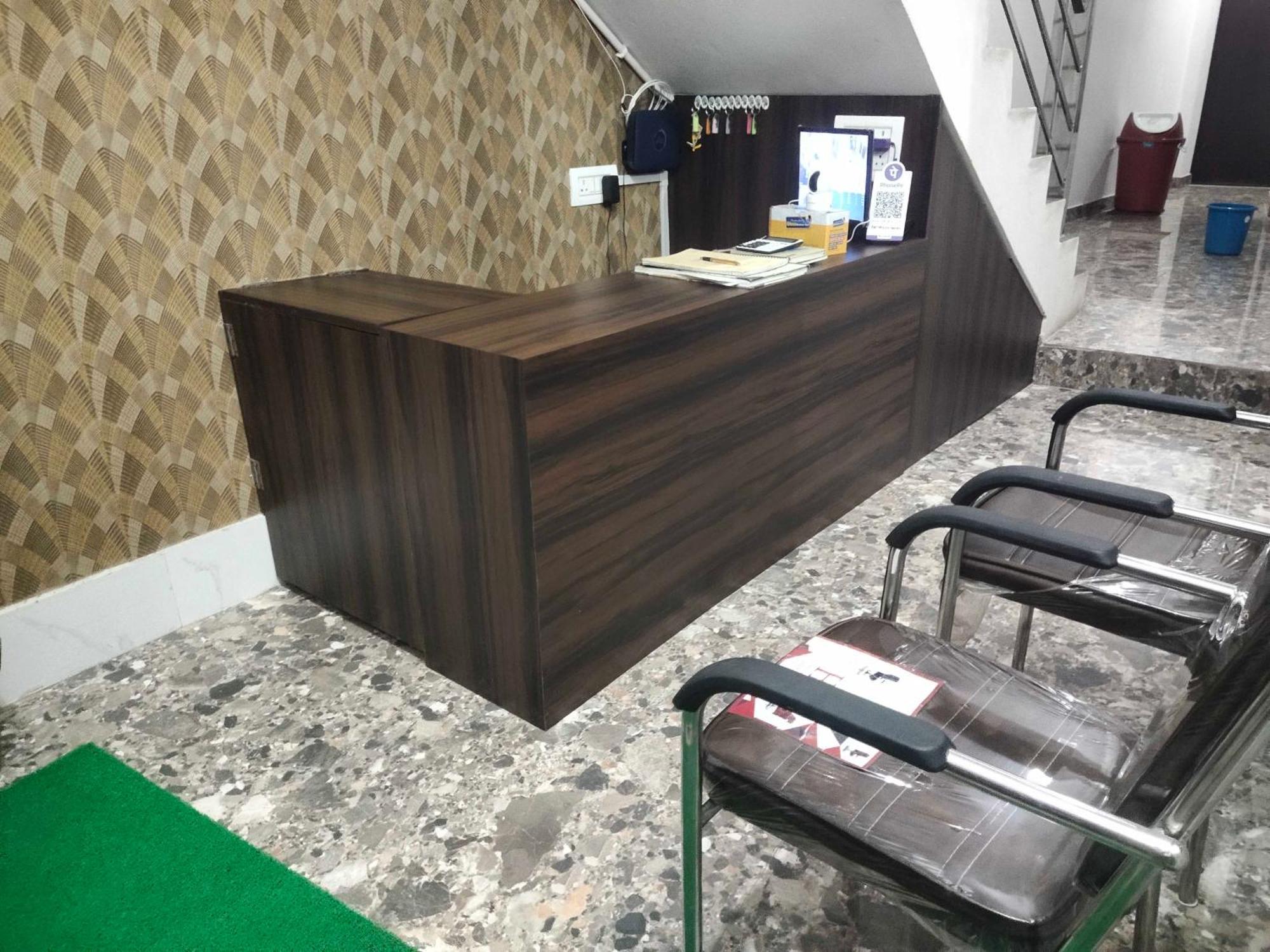 Hotel O Home Aditya Inn Suits Homestay Ayodhya Ngoại thất bức ảnh